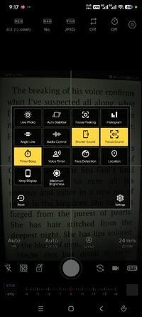 Screenshot_2026-08-30-21-17-45-816_com.s2olstice.auraraw.camera.jpg