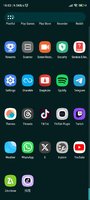 Screenshot_2023-10-24-18-03-01-282_com.teslacoilsw.launcher.jpg