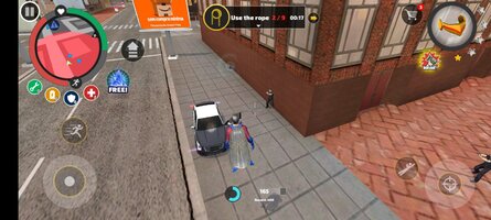 Screenshot_2025-06-25-10-33-10-304_com.mgc.RopeHero.ViceTown.jpg