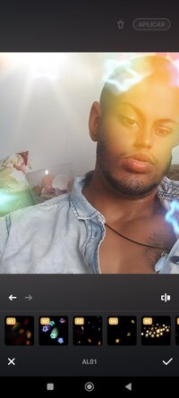 Screenshot_2025-07-07-21-36-39-506_peachy.bodyeditor.faceapp.jpg
