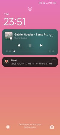 Screenshot_2025-08-06-23-51-55-201_lockscreen.jpg