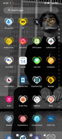 Screenshot_2025-09-14-10-23-42-521_launcher.mi.launcher.v2.jpg