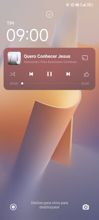 Screenshot_2025-09-18-09-00-38-007_lockscreen.jpg