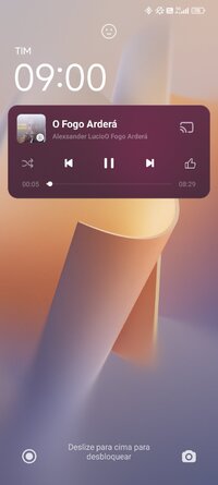 Screenshot_2025-09-18-09-00-21-084_lockscreen.jpg