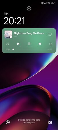 Screenshot_2025-09-20-20-21-23-391_lockscreen.jpg