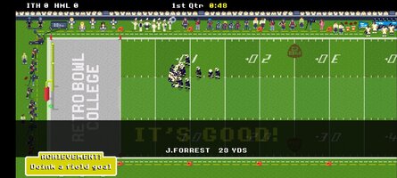 Screenshot_2025-10-17-14-26-03-669_com.newstargames.retrobowlcollege.jpg