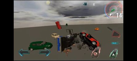 Screenshot_2025-11-03-12-20-28-986_com-hittitegames-carcrashsimulator.jpg