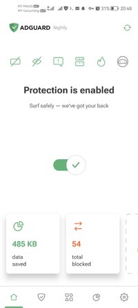 Screenshot_20251125_204844_com.adguard.android.jpg