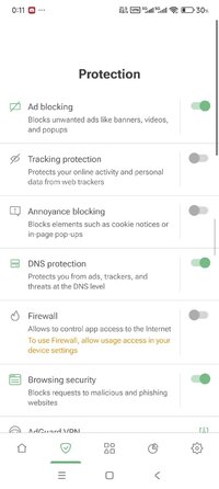 Screenshot_2025-12-12-00-11-46-947_com.adguard.android.jpg