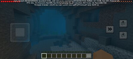 Screenshot_20251212_075501_com.mojang.minecraftpe.jpg