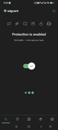 Screenshot_2026-08-04-21-33-00-199_com.adguard.android.jpg